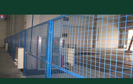 電焊<a href=http://hdauto.net.cn target=_blank class=infotextkey><a href=http://hdauto.net.cn target=_blank class=infotextkey>護(hù)欄</a>網(wǎng)</a>