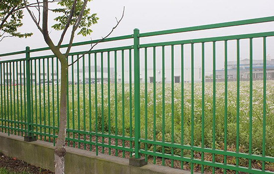 鍍鋅<a href=http://hdauto.net.cn target=_blank class=infotextkey>護欄</a>