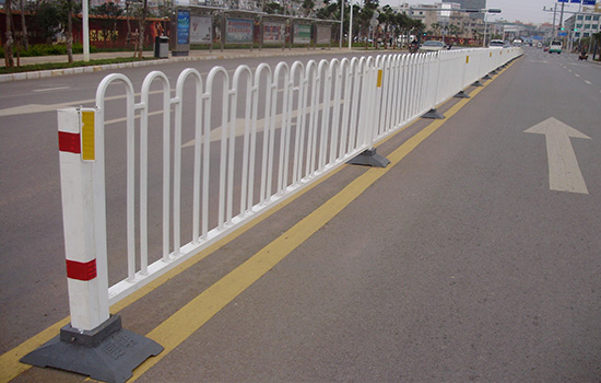 京式道路<a href=http://hdauto.net.cn target=_blank class=infotextkey>護欄</a>