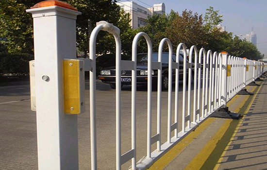 京式道路<a href=http://hdauto.net.cn target=_blank class=infotextkey>護欄</a>
